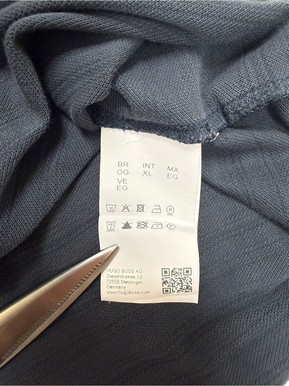 BOSS Hugo Boss Men's XL Navy Blue Polo Shirt
Classic Logo Cotton Golf Casual - Picture 7 of 15